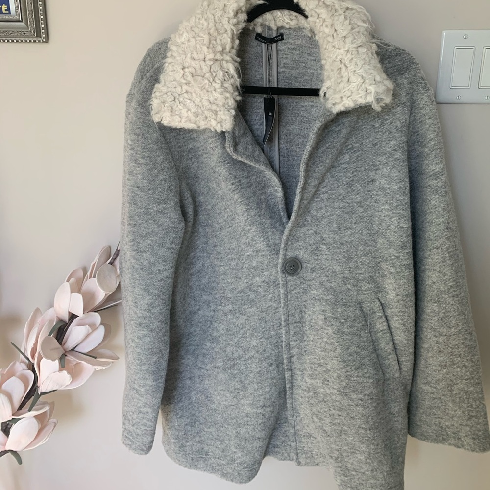 NWT Mango jacket with white trim detail collar